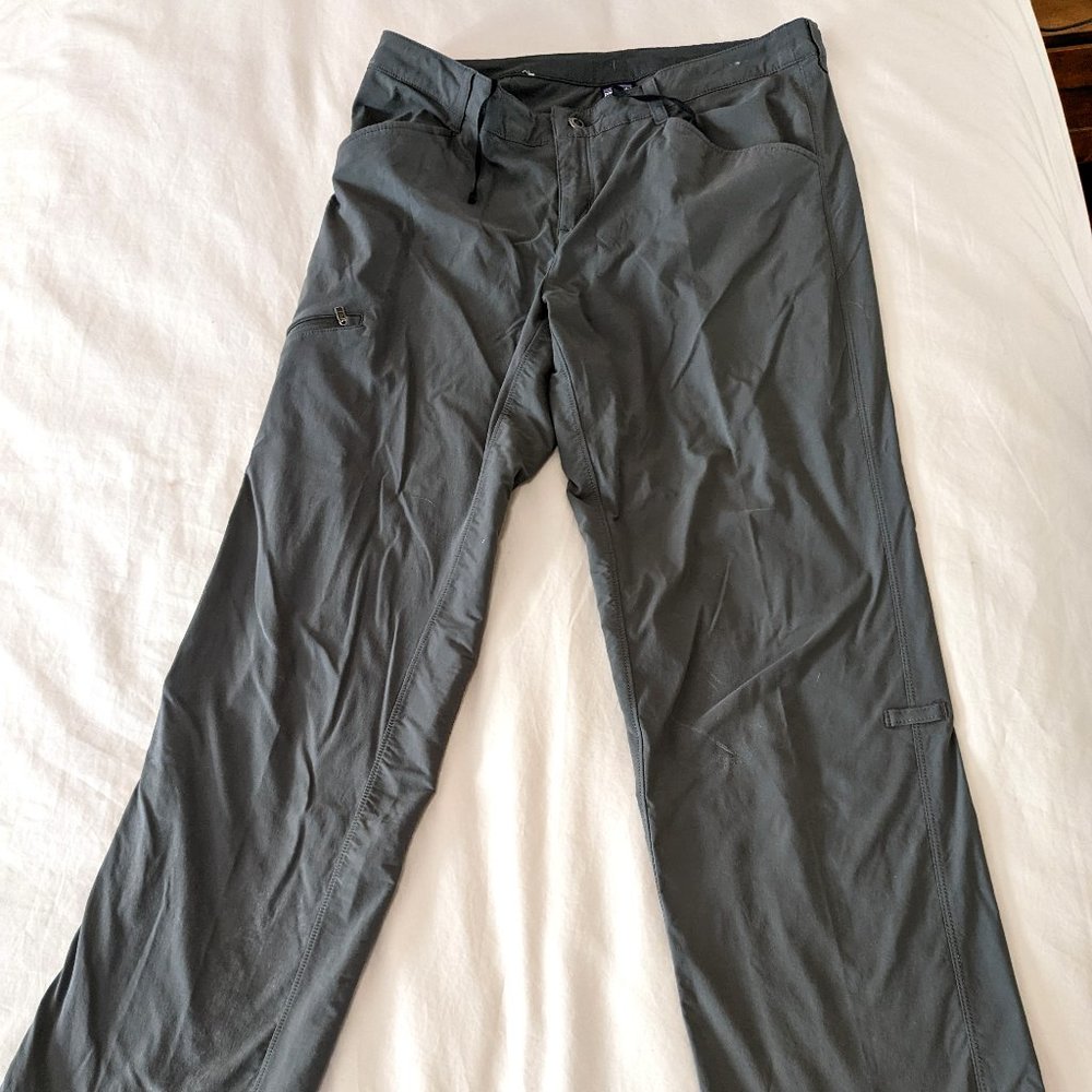 Patagonia W Quandry pants, Forge Gray, Size 10